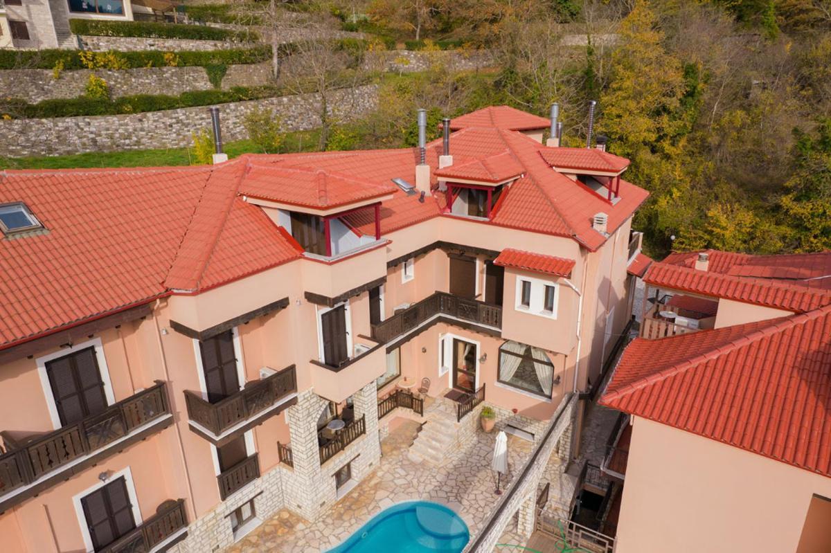 Villa Virginia Hotel Voutiron ภายนอก รูปภาพ