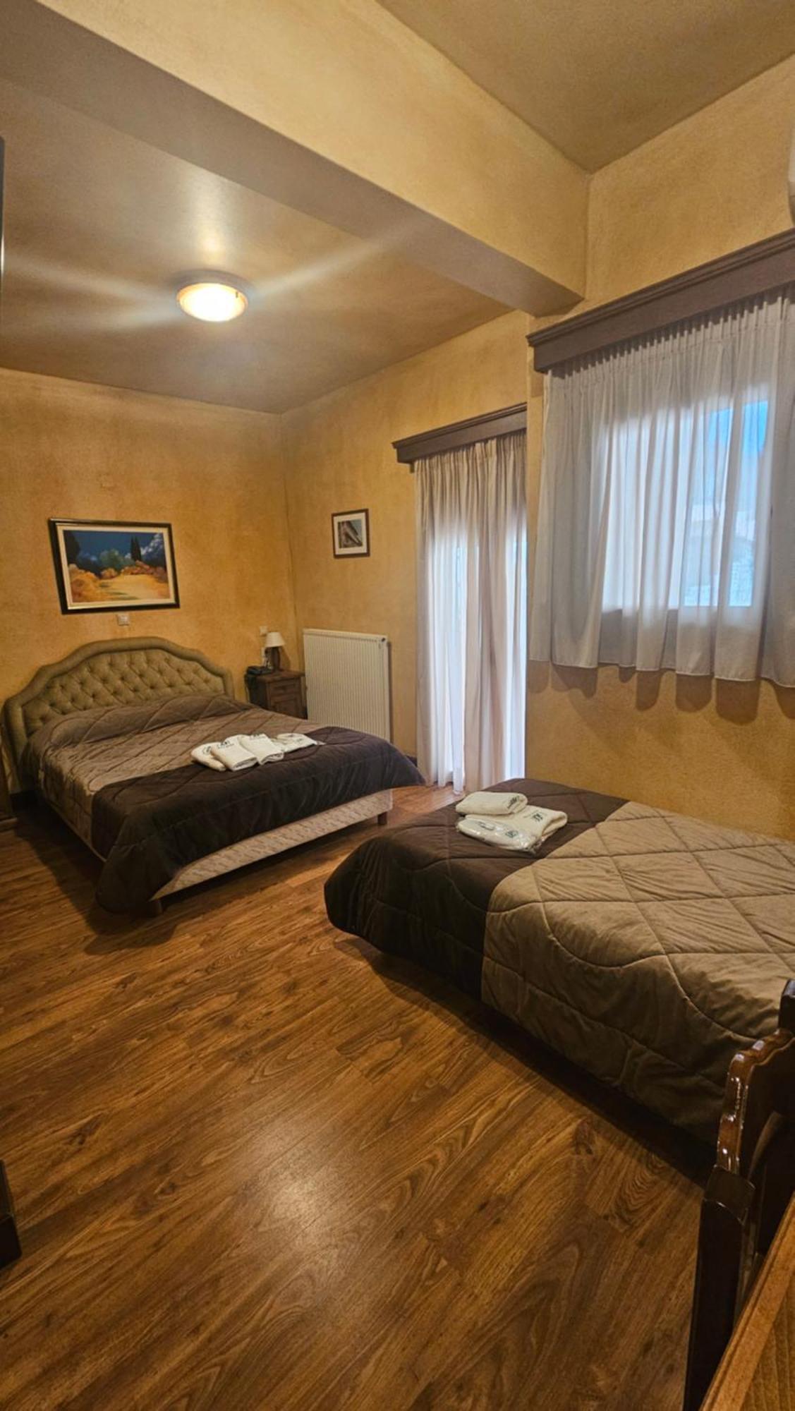 Villa Virginia Hotel Voutiron ภายนอก รูปภาพ